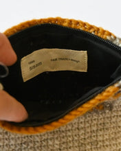 画像をギャラリービューアに読み込む, sisam ヤクポーチ