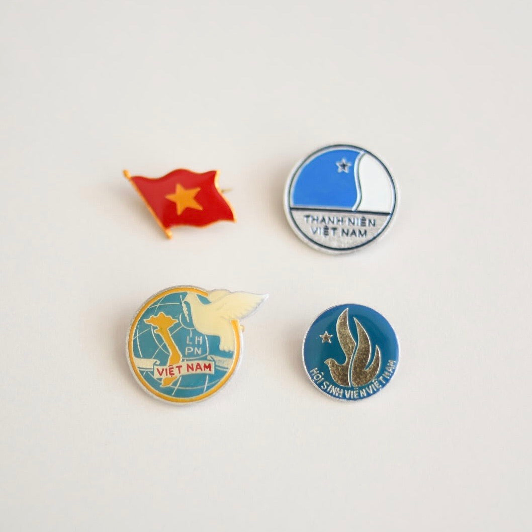 こどもの国シンボルバッジ ベトナム ミニバッジ(d) – cholon