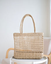 画像をギャラリービューアに読み込む, タイ コック マチ付きショルダーかご