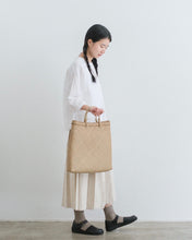 画像をギャラリービューアに読み込む, タイ クラチュー フラットかご（無地）