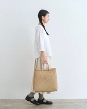 画像をギャラリービューアに読み込む, タイ クラチュー フラットかご（無地）