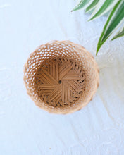 画像をギャラリービューアに読み込む, タイ ニッパやし 筒形かご