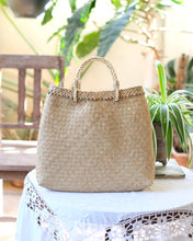 画像をギャラリービューアに読み込む, タイ クラチュー フラットかご（無地）