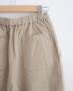 薄手コットン ワイドタックパンツ（ベージュ）