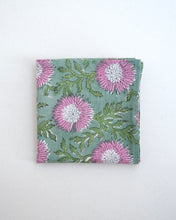 画像をギャラリービューアに読み込む, ブロックプリント ハンカチ（グレイッシュグリーン・ピンクフラワー）