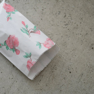 タイ 花柄紙袋