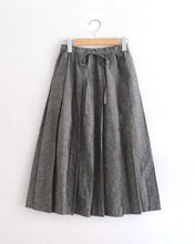 画像をギャラリービューアに読み込む, コットンリネン プリーツスカート（グレー）