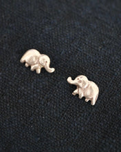 画像をギャラリービューアに読み込む, カレンシルバー スタッドピアス（チャーン）